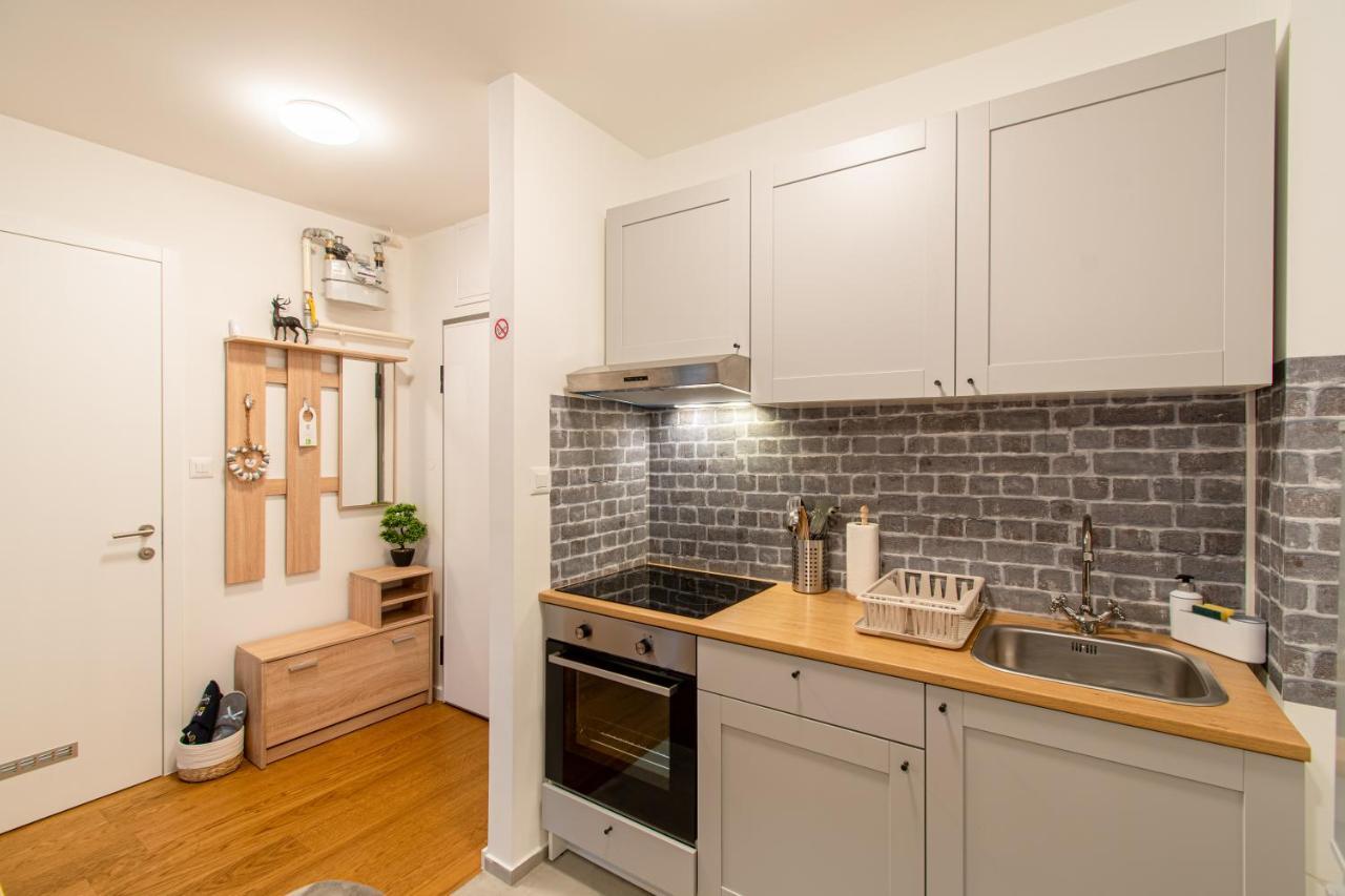 Apartamento Flexible Selfcheckins 39 - Zagreb - Parking - New Exterior foto